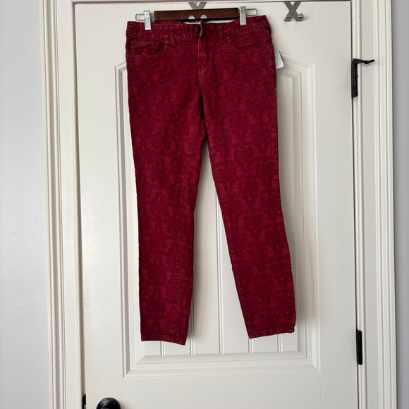 Free people  Red Textured Pattern Skinny Jeans Women's Size 8 - Picture 4 of 13